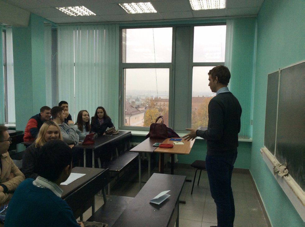 ������ � �������: ������������ ������ 'In the world of English-speaking literature' � ��������� ������