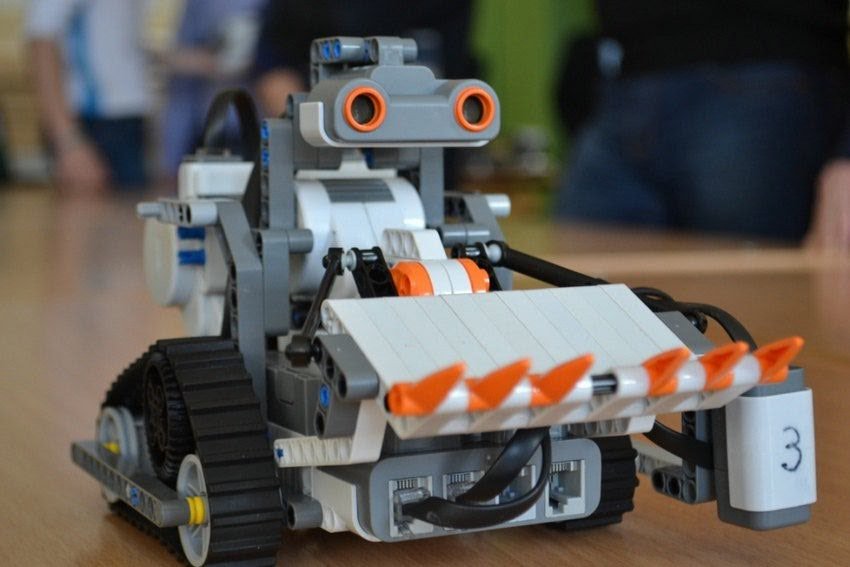 Битва киборгов: часть первая Битва киборгов: часть первая