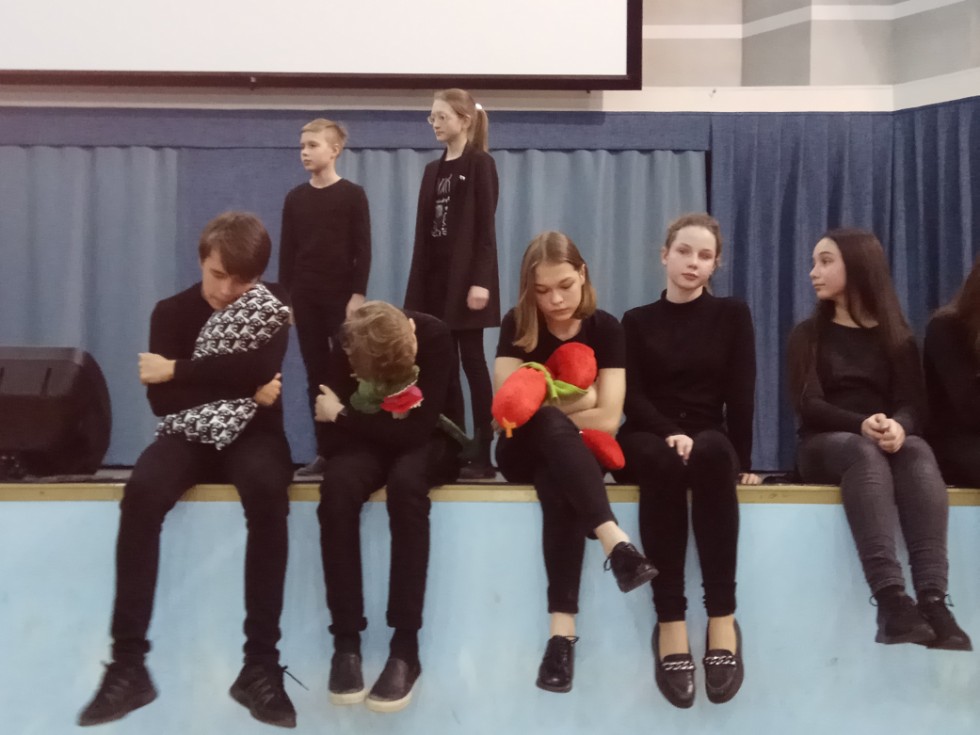 ИФМК открывает двери будущим абитуриентам или 'Экспериментальный театр № 122' в гостях у ИФМК ИФМК открывает двери будущим абитуриентам или 'Экспериментальный театр № 122' в гостях у ИФМК