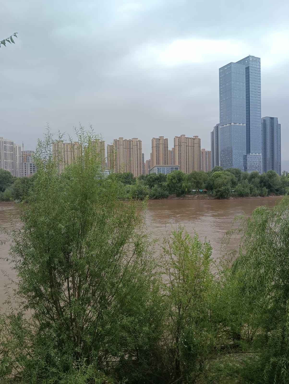 Студенты отделения иностранных языков проходят стажировку в Северо-западном педагогическом университете в городе Ланчьдоу. Студенты отделения иностранных языков проходят стажировку в Северо-западном педагогическом университете в городе Ланчьдоу.