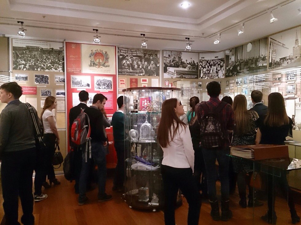 Students of political science met with deputies of the State Council Students of political science met with deputies of the State Council