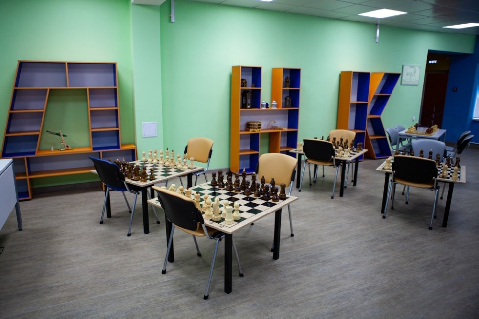 ����������