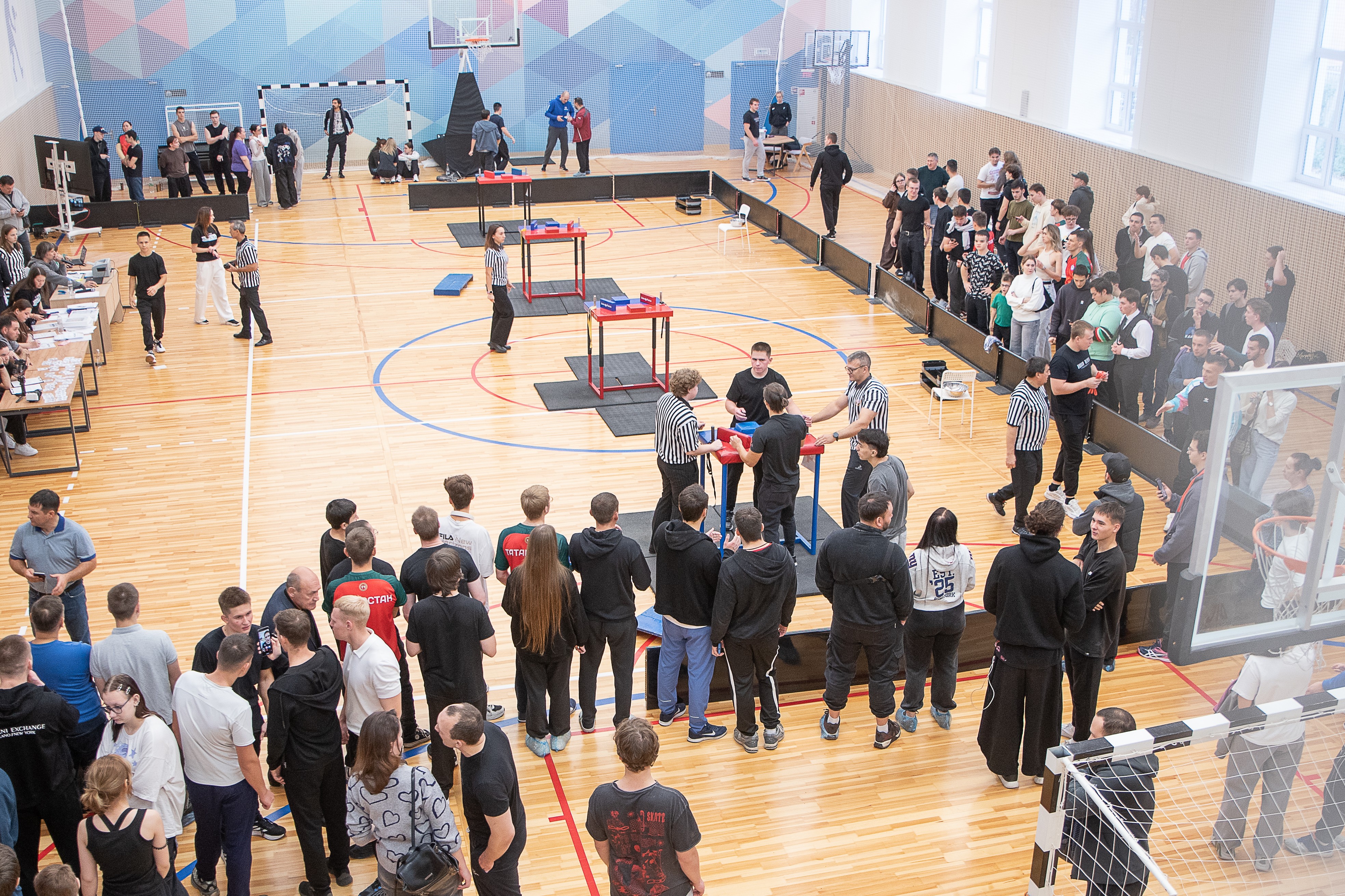 ПЕРВЕНСТВО И ЧЕМПИОНАТ ГОРОДА КАЗАНИ ПО АРМРЕСТЛИНГУ ПЕРВЕНСТВО И ЧЕМПИОНАТ ГОРОДА КАЗАНИ ПО АРМРЕСТЛИНГУ