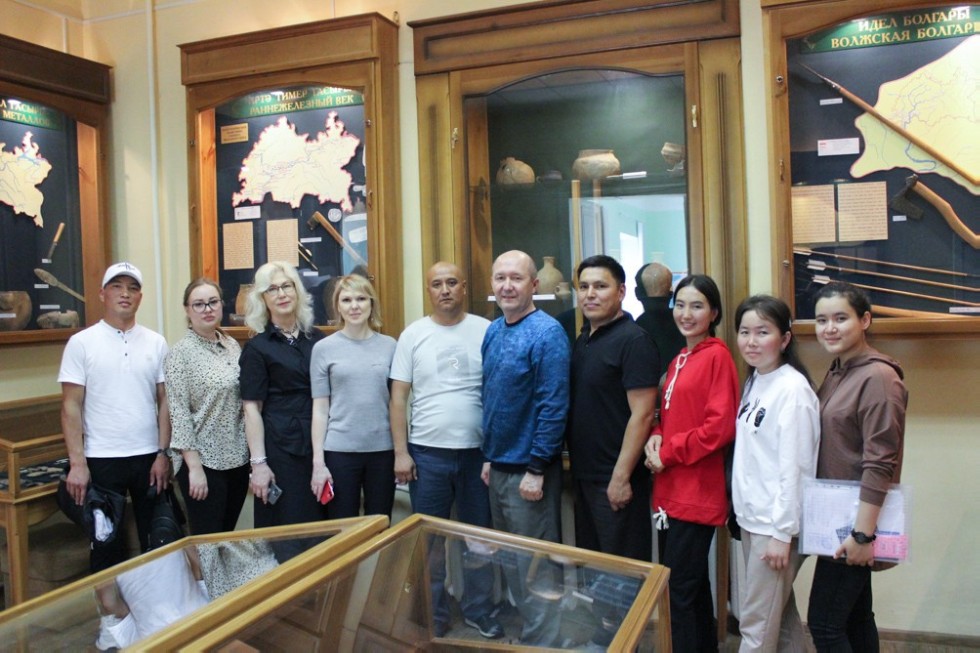 Студенты Ошского государственного педагогического университета отправились в археологическую экспедицию с Елабужским институтом КФУ ,Елабужский институт КФУ