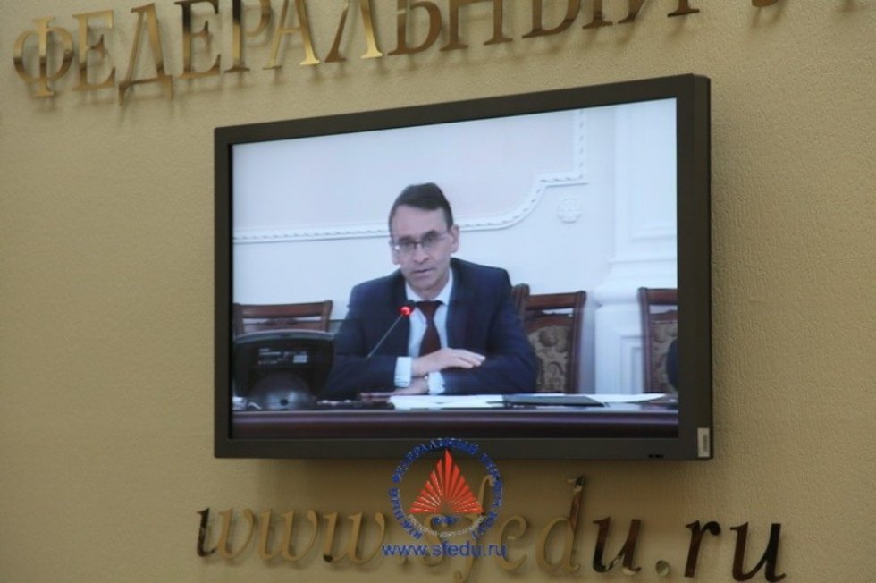 ��������� ������ �������� ���� ����������� ������������� ����� -10'