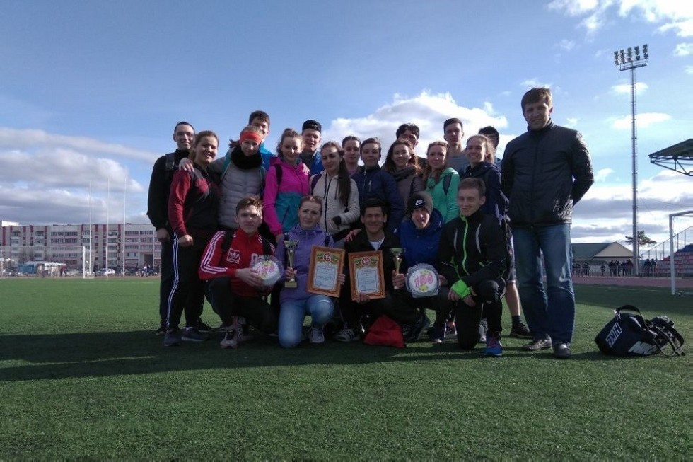 Состоялась легкоатлетическая эстафета на призы газеты 'Новая Кама' Состоялась легкоатлетическая эстафета на призы газеты 'Новая Кама'