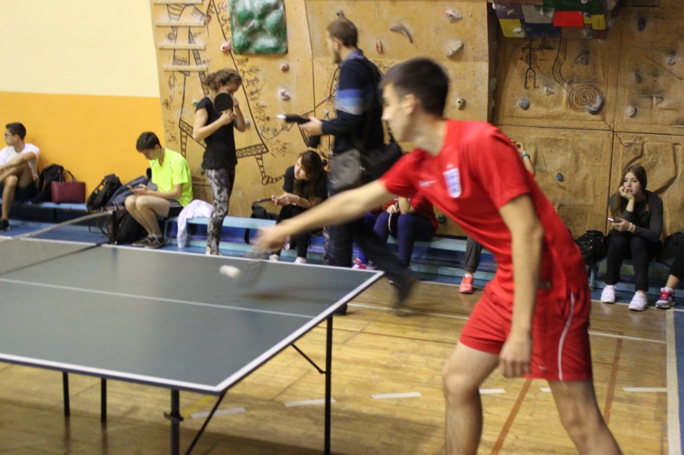 ���������� ��������� ����� ������ � ������