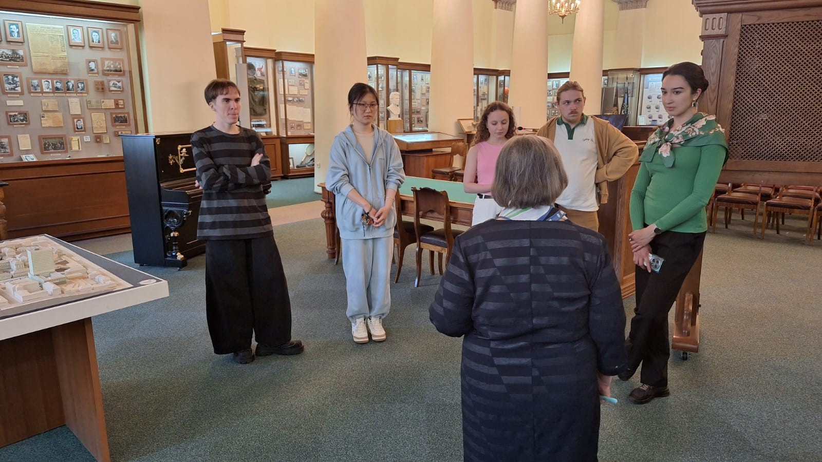 ��������� ����� �������  ���