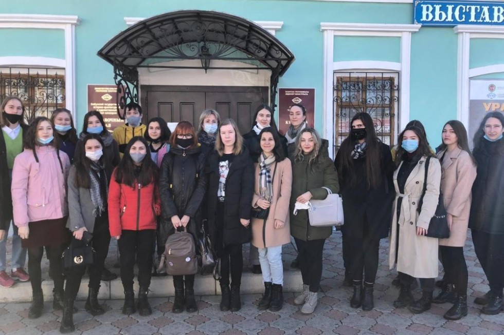 Выставку 'Уральская мода' посетили студенты Елабужского института