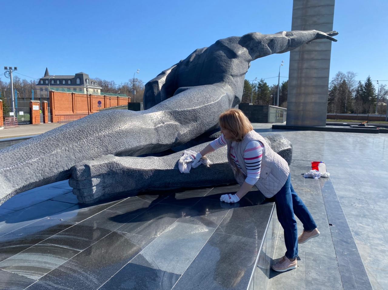 Лилия Бакулина: 'Для меня быть руководителем ? значит быть лидером, за которым готова идти команда' Лилия Бакулина: 'Для меня быть руководителем ? значит быть лидером, за которым готова идти команда'