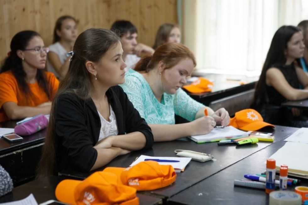 A young teacher: consolidation in the profession A young teacher: consolidation in the profession