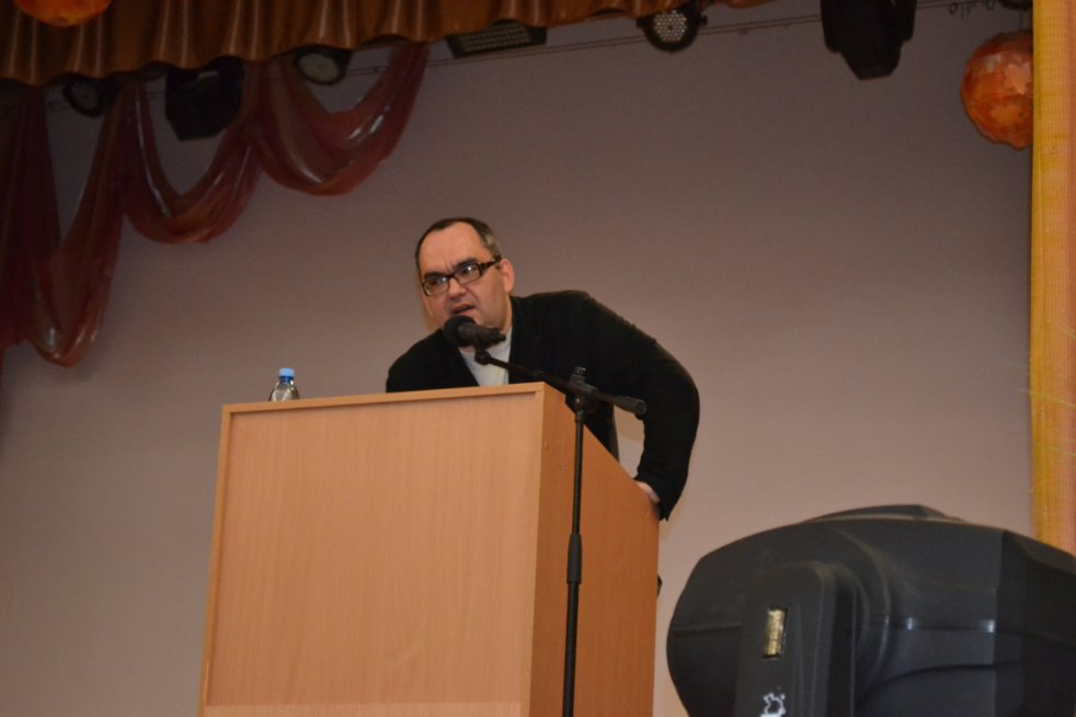 Казанские конфликтологи продолжают заниматься профилактикой экстремизма других городах Республики Татарстан. Казанские конфликтологи продолжают заниматься профилактикой экстремизма других городах Республики Татарстан.