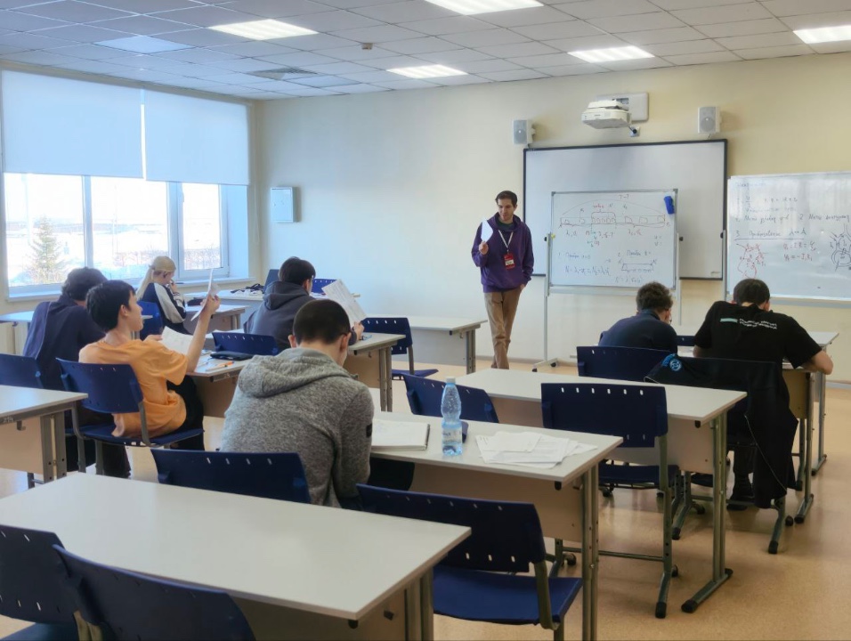 Преподаватели КФУ готовят победителей олимпиады по физике Преподаватели КФУ готовят победителей олимпиады по физике