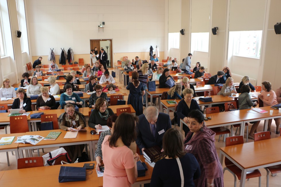 �������� �������� �������� ����� ����������� � �����