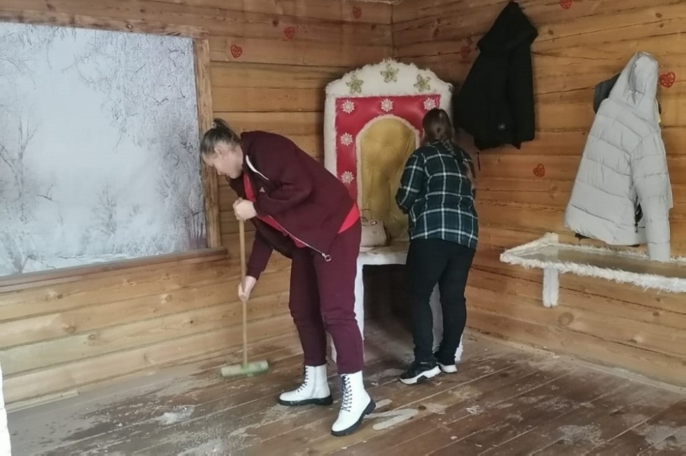 День волонтера в заповедном острове 'Нижняя Кама' День волонтера в заповедном острове 'Нижняя Кама'