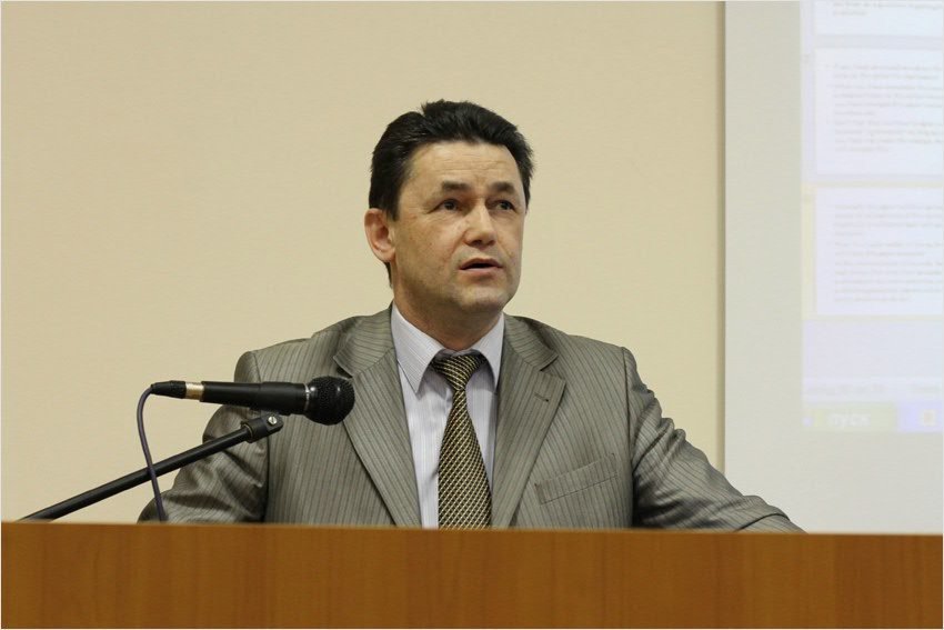 A Meeting with an Eminent Scientist from Japan, Professor Kimitako Matsuzato﻿