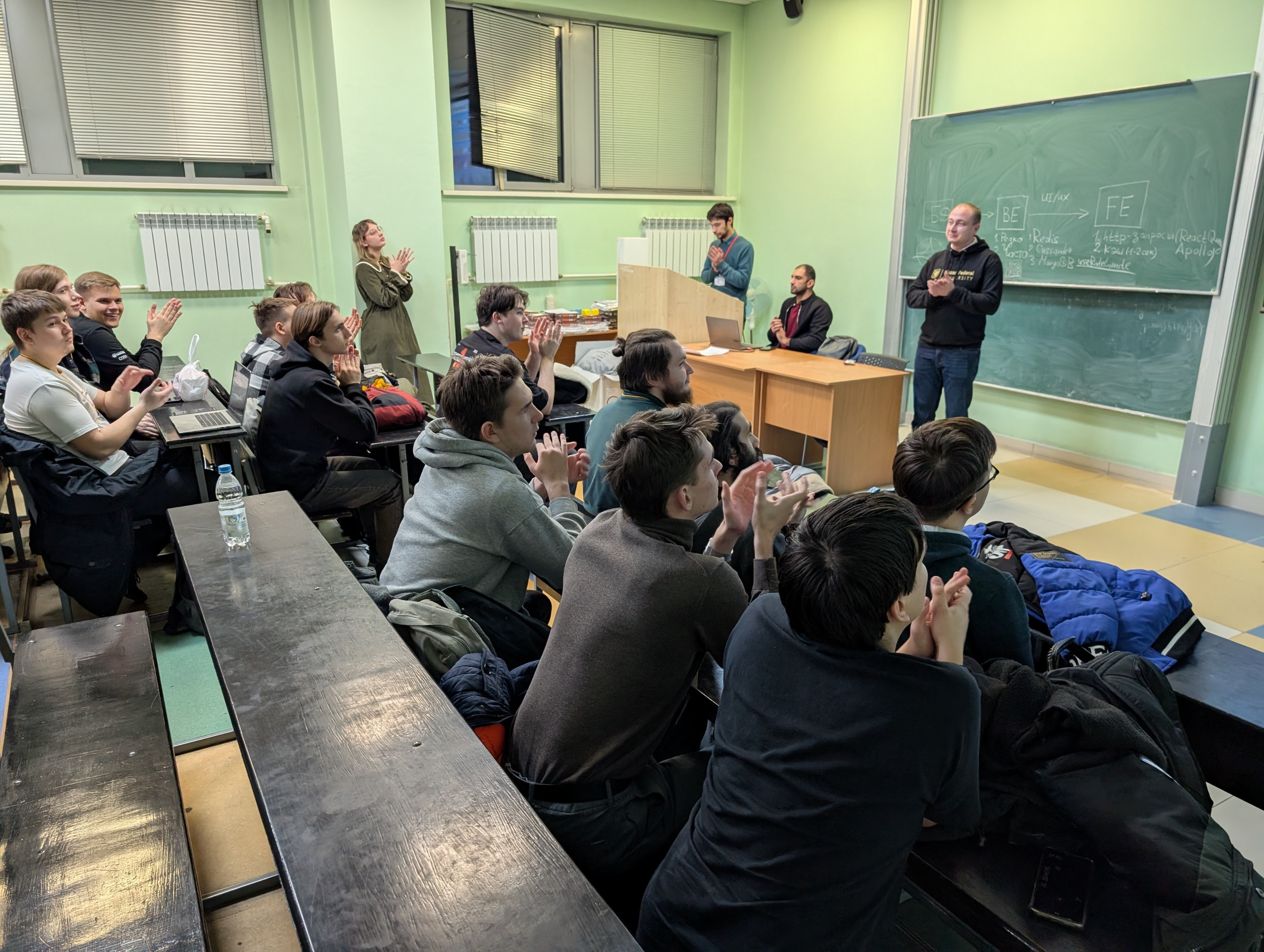 ИВМиИТ КФУ провел Открытую командную олимпиаду по программированию 2025 ИВМиИТ КФУ провел Открытую командную олимпиаду по программированию 2025