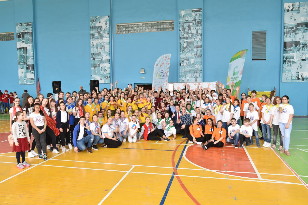 Спортивный Комплекс 'Бутлерова 4' Спортивный Комплекс 'Бутлерова 4'