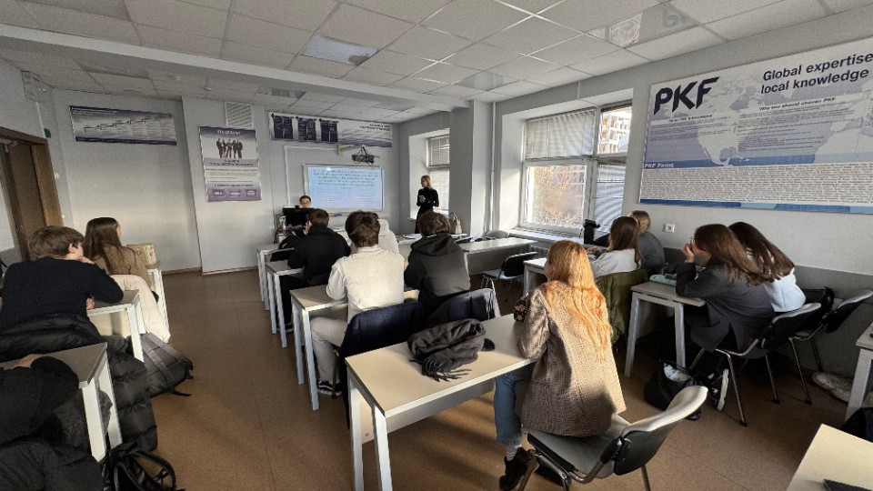 Кураторский час в группе 14.6-414 'Кибермошенничество в современном мире' Кураторский час в группе 14.6-414 'Кибермошенничество в современном мире'