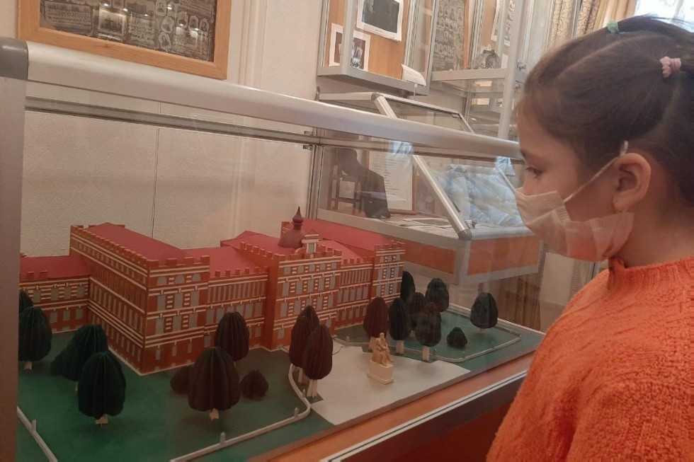 '�����' �������� ���������� � '���������������' �����