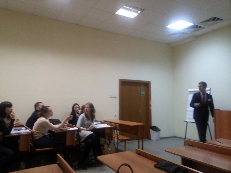 ������� ���� '���� �� � ��� ���������' ����� ������������ ����������� '����, ������ � �����' � '����� � ���������� ����������' ��� ������������ �������������� ������������� ����������� �������� PricewaterhouseCoopers