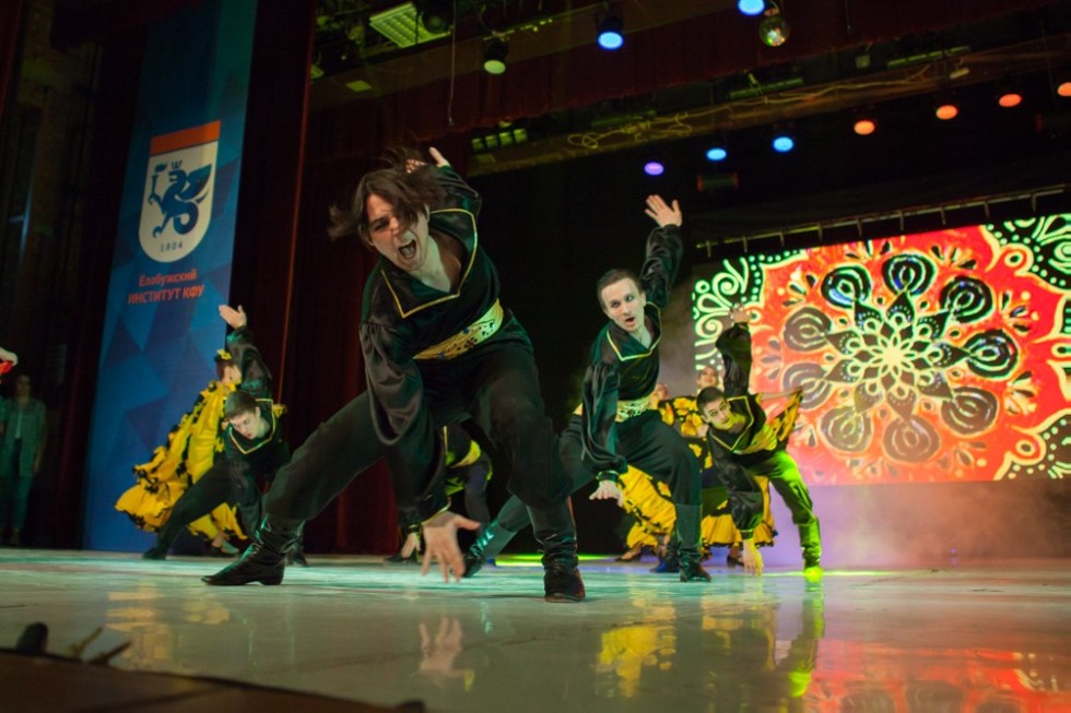 Невероятная 'MAMMA MIA!' отгремела на гала-концерте 'Студенческой весны 2021' Невероятная 'MAMMA MIA!' отгремела на гала-концерте 'Студенческой весны 2021'