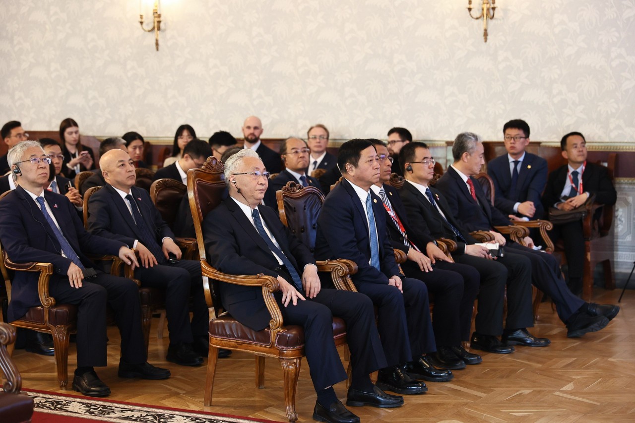 ������ ��� ����� �����: '���������� ����� '�����?�����' ? ����� ������ ������������ �������������� � ����� �����������, ����� � ��������� ��������'