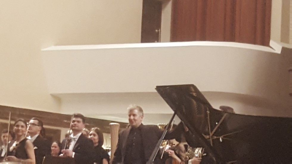 Французская экспрессия маэстро Тибоде покорила слушателей Центра романских языков ЦРК UNIVERSUM + Французская экспрессия маэстро Тибоде покорила слушателей Центра романских языков ЦРК UNIVERSUM +