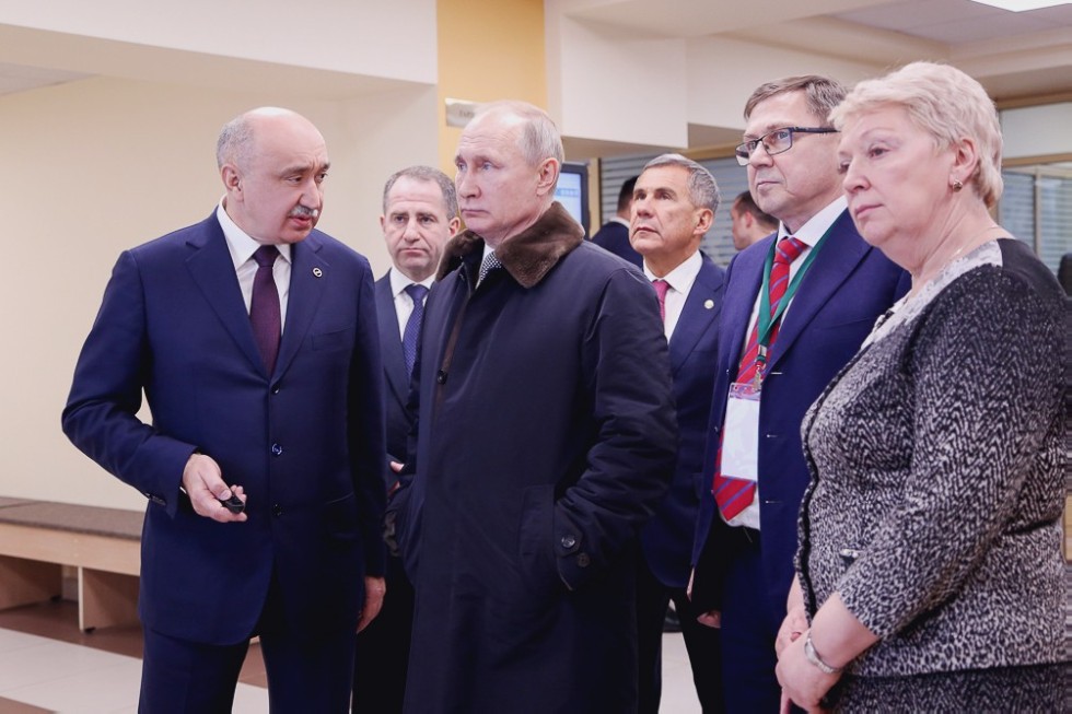 President of Russia Vladimir Putin Toured Kazan University's Medical Cluster