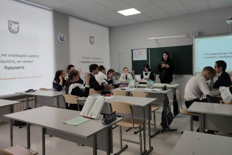 Неделя истории в ОШ 'Университетская', посвященная Году национальных культур и традиций в Татарстане Неделя истории в ОШ 'Университетская', посвященная Году национальных культур и традиций в Татарстане