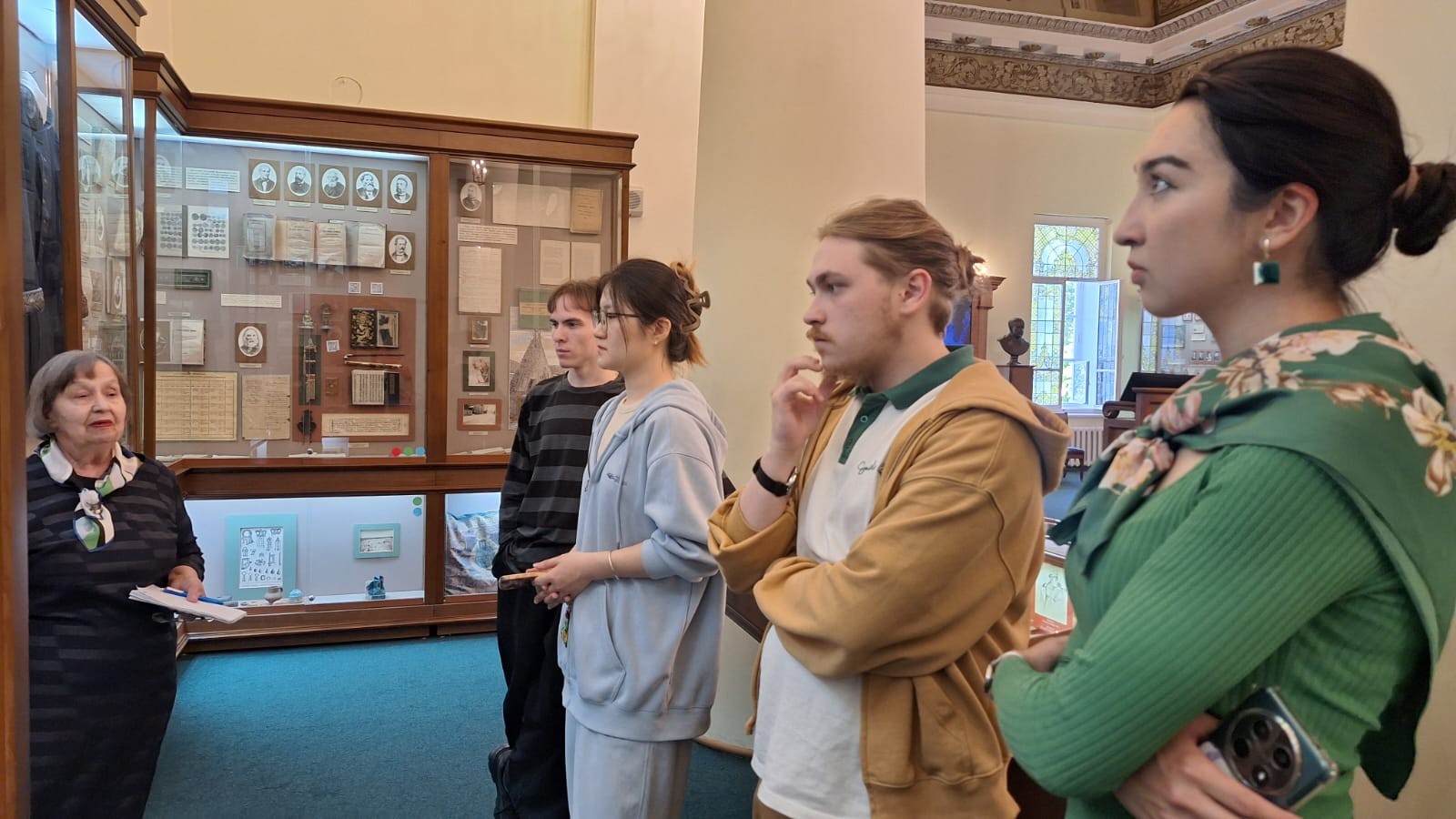 Посещение Музея истории КФУ Посещение Музея истории КФУ