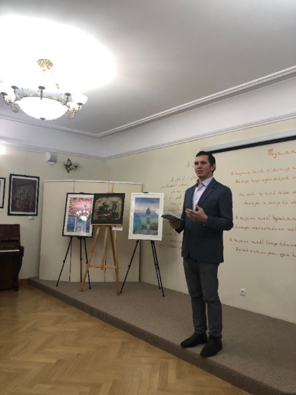 Мөгаллимнәр Тукай каберенә зыярәт кылды Мөгаллимнәр Тукай каберенә зыярәт кылды