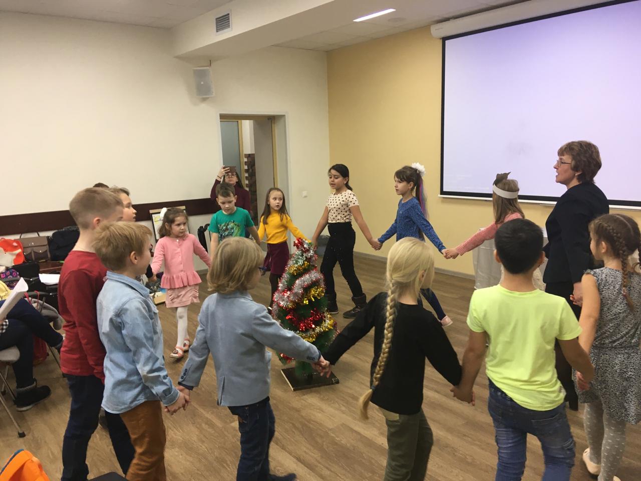 Детский театр КФУ 'Радуга' готовится к новой премьере Детский театр КФУ 'Радуга' готовится к новой премьере