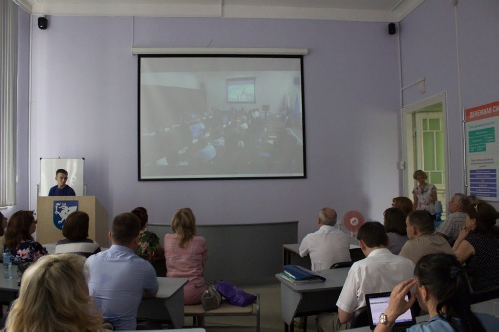 В Елабужском институте КФУ состоялось обсуждение дорожной карты вуза В Елабужском институте КФУ состоялось обсуждение дорожной карты вуза