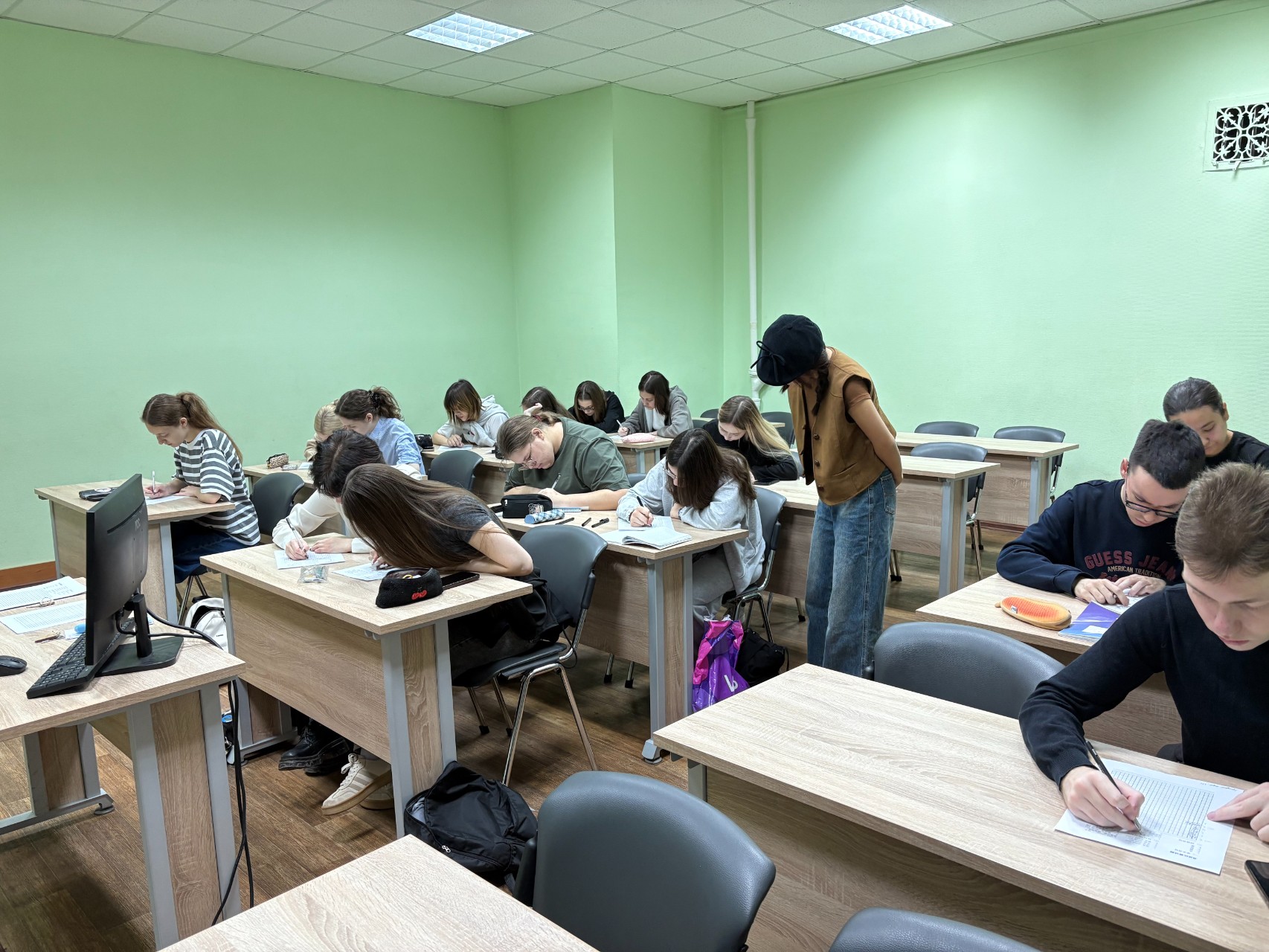 Конкурс по китайской каллиграфии прошел в Елабужском институте КФУ Конкурс по китайской каллиграфии прошел в Елабужском институте КФУ