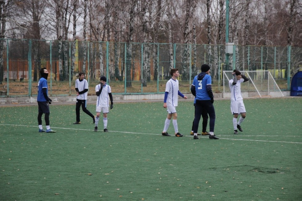 Очередной матч сборная Елабужского института провела в Набережных Челнах Очередной матч сборная Елабужского института провела в Набережных Челнах