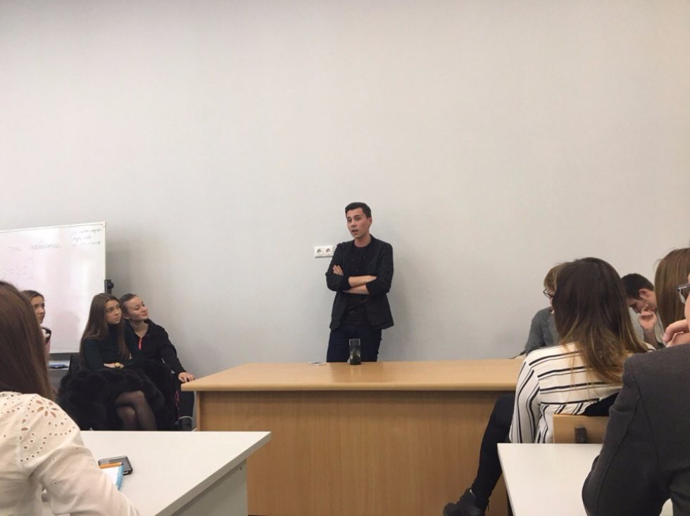 Игорь Севрюгин: 'Традиционного понятия СМИ сегодня не существует' Игорь Севрюгин: 'Традиционного понятия СМИ сегодня не существует'