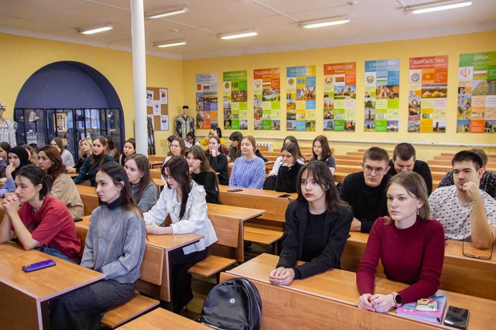 ������� ���� �� ���� '�������������: �������� � �������������'