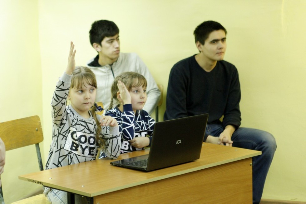 Первое занятие в школе ROBOSTART.KIDS Первое занятие в школе ROBOSTART.KIDS