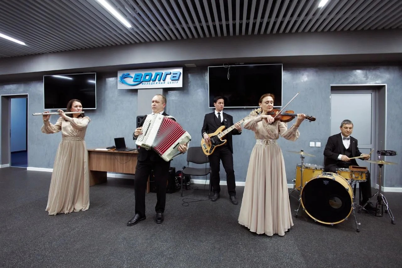 Конфликтологи на интенсиве Конфликтологи на интенсиве