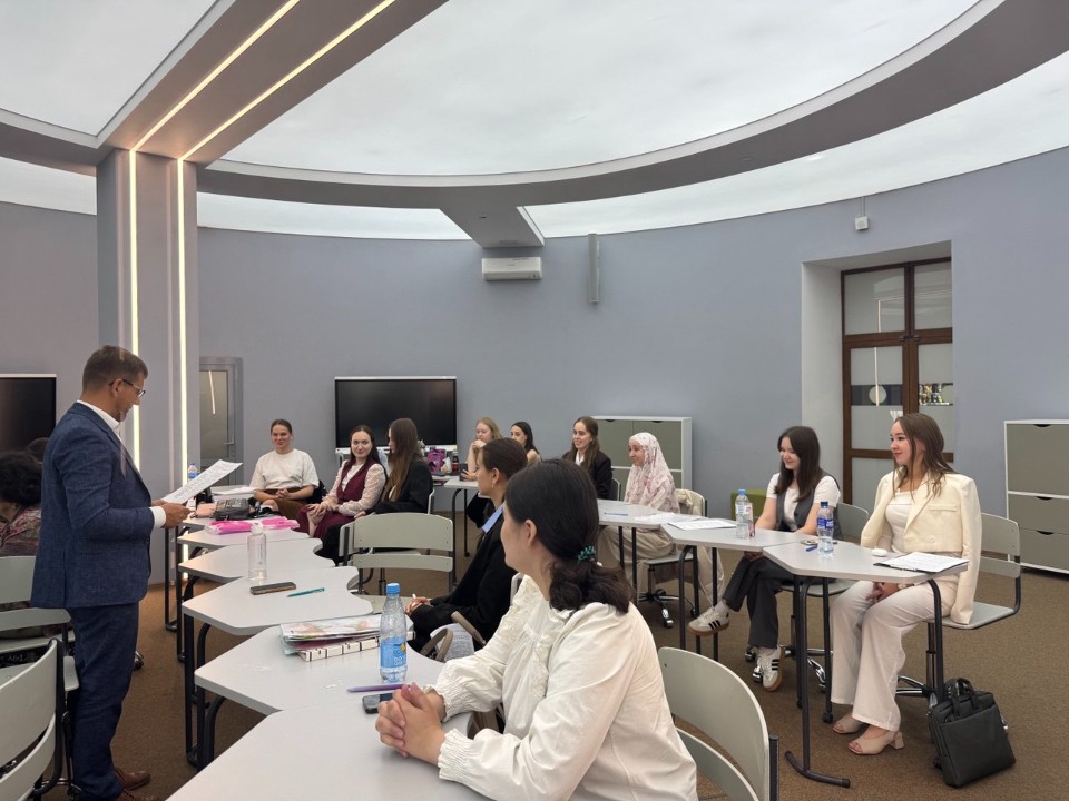 ������ ������� '�������������� ����������� � ����������� (����������) ����'