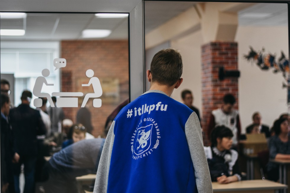 ����� ��������� ���� ������������� 