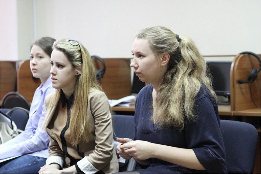 XI annual Kazan competition 'Guides in French and Russian' (Photo report)