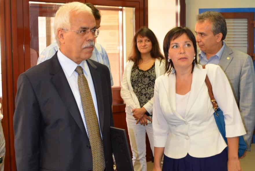 ����� ������ ����� � ��������� ����������� �����������