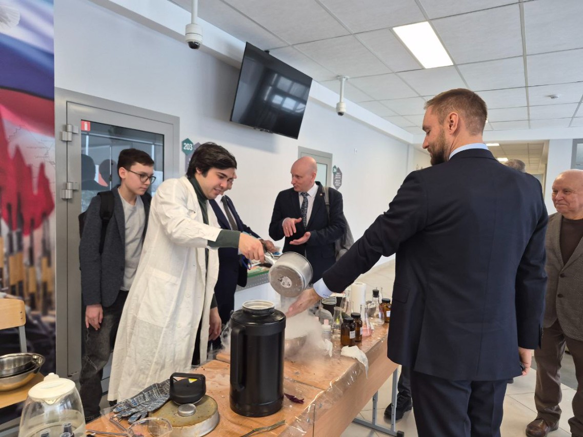 ������� ����������� ��������� ����������� ���������� ��� � ������������