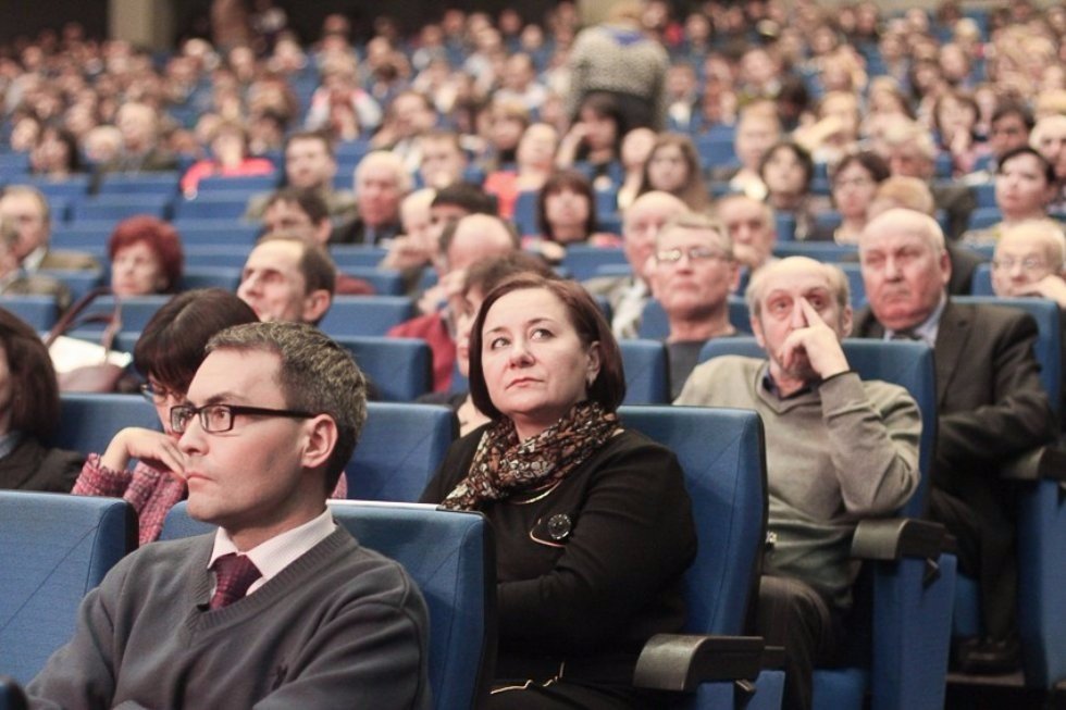 Rector Ilshat Gafurov Presented 2015 Annual Report to Staff and Students