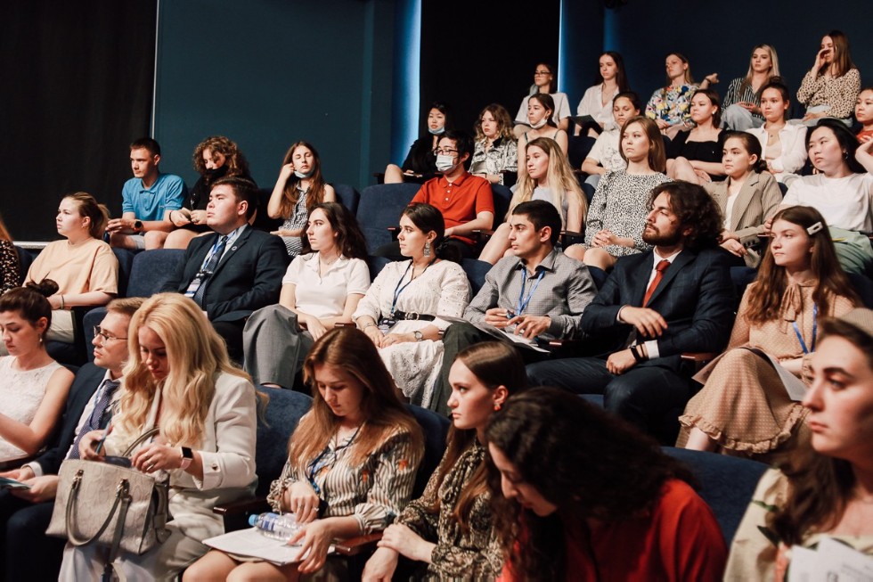 ����������� 2021