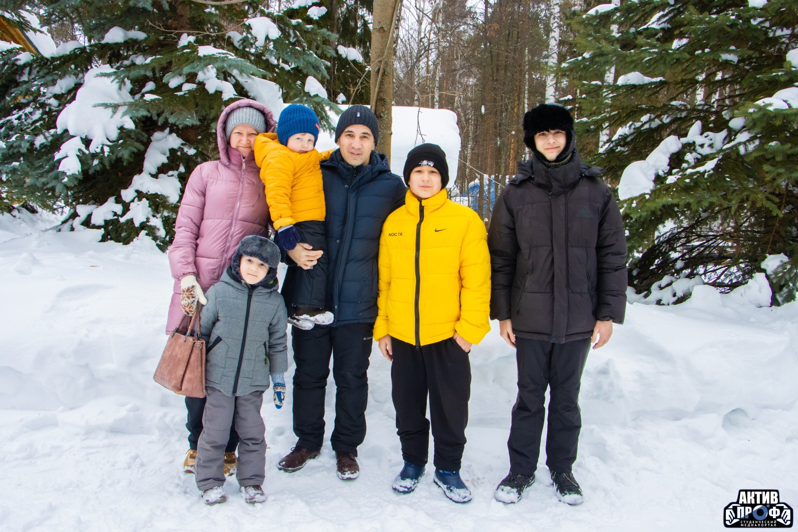 Мы весну позвали ? она идет Мы весну позвали ? она идет