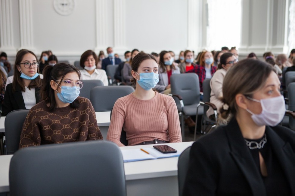 В Елабужском институте состоялась открытая лекция 'Образование как фундаментальное понятие всех времен и народов' В Елабужском институте состоялась открытая лекция 'Образование как фундаментальное понятие всех времен и народов'