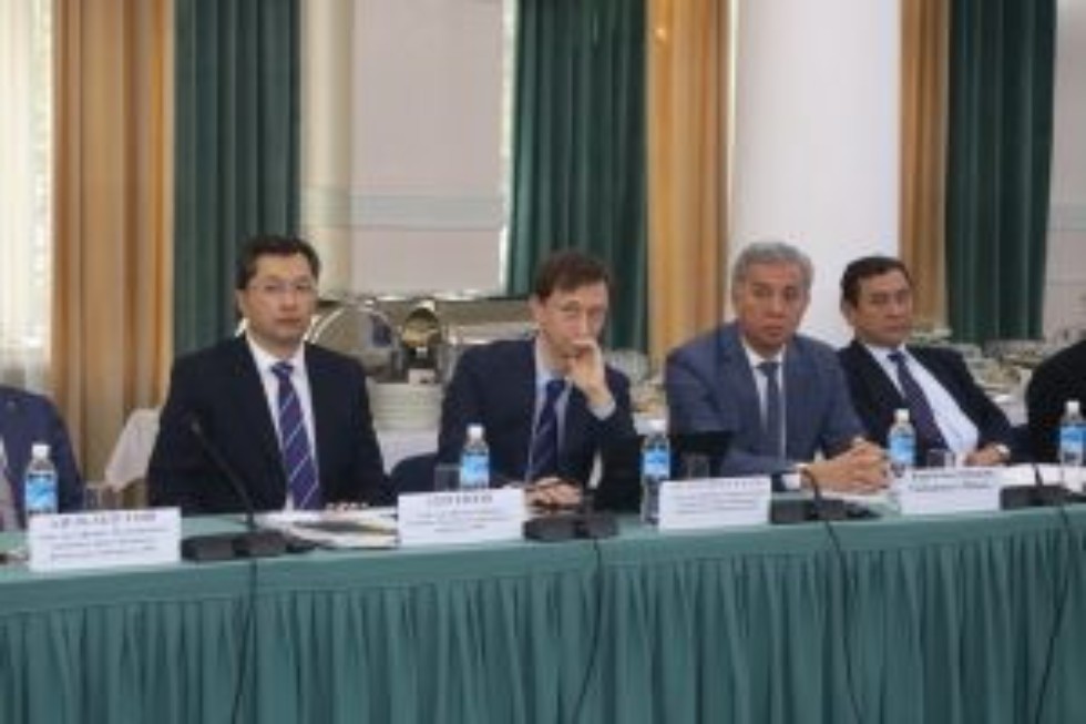 В Дипломатической академии МИД КР прошла Международная научно-практическая конференция, посвященная 20-летию Дипломатической академии Министерства иностранных дел Кыргызской Республики имени Казы Дикамбаева В Дипломатической академии МИД КР прошла Международная научно-практическая конференция, посвященная 20-летию Дипломатической академии Министерства иностранных дел Кыргызской Республики имени Казы Дикамбаева